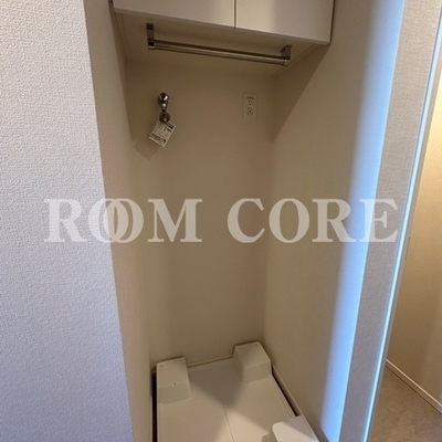 
						洗濯機置場