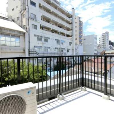 
						バルコニー　その他