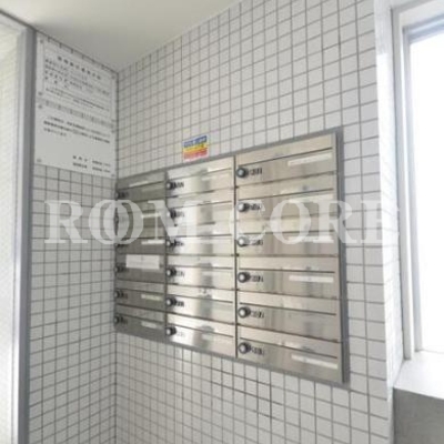 
						共用施設