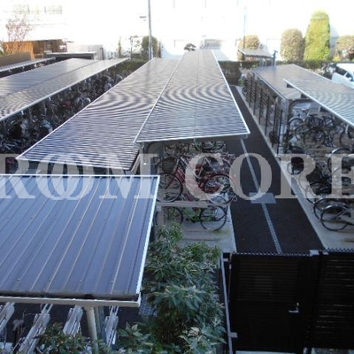 
						共用施設