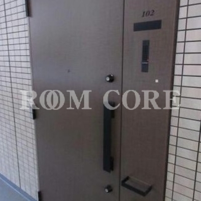 
						共用施設
