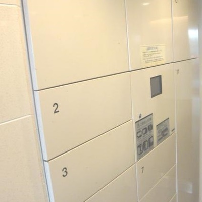 
						共用施設
