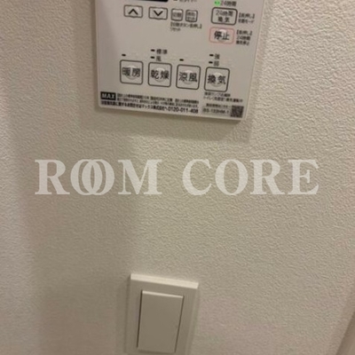 
						浴室乾燥機パネル