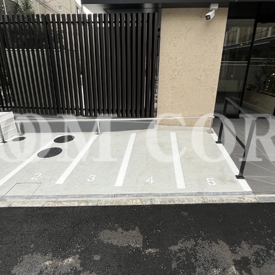 
						共用施設
