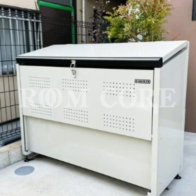 
						ゴミ置き場