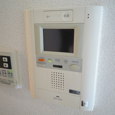 
						インターフォン