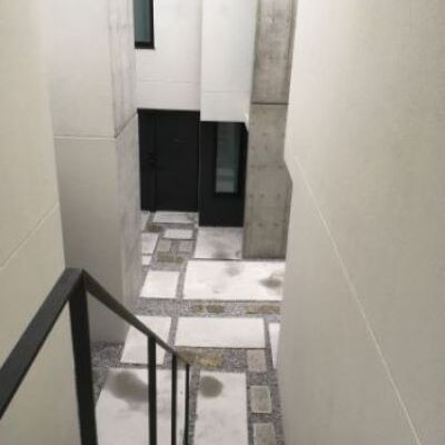 
						共用施設
