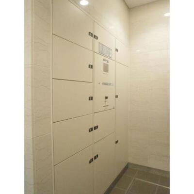 
						共用施設