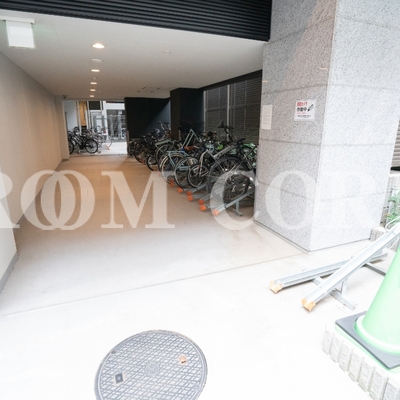 
						共用施設