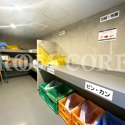 
						共用施設