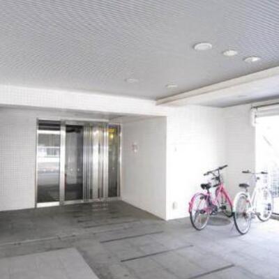 
						共用施設