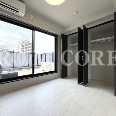 
						洋室