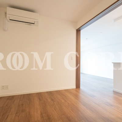 
						洋室