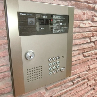 
						共用施設