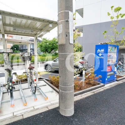 
						共用施設