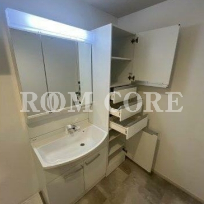 
						洗面台