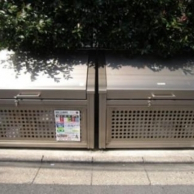 
						共用施設