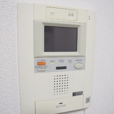 
						モニター