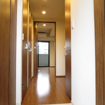 
						部屋