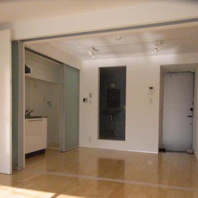
						部屋