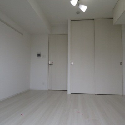 
						部屋