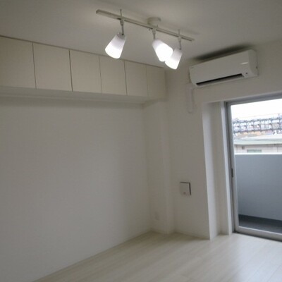 
						部屋