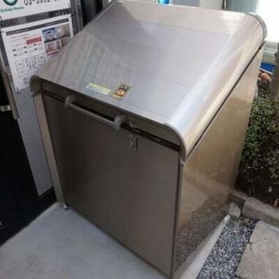
						ゴミ置き場　共用施設