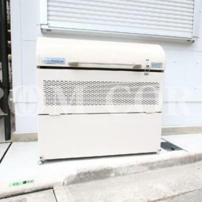 
						共用施設