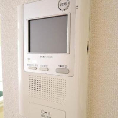 
						TVモニター