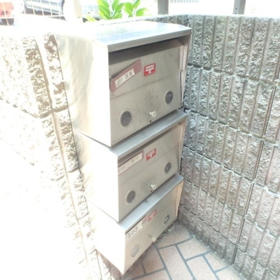 
						共用施設