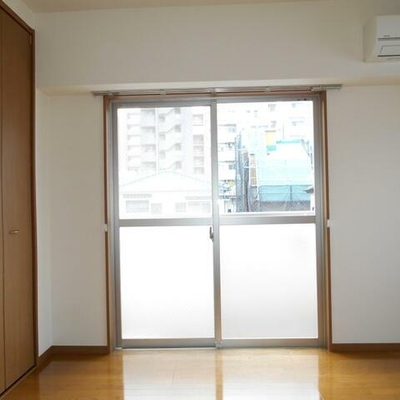 
						部屋