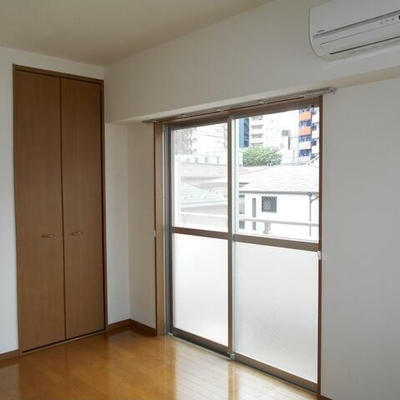 
						部屋