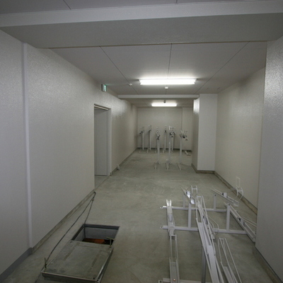 
						共用施設