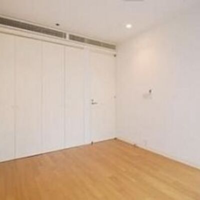 
						部屋