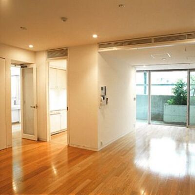 
						部屋