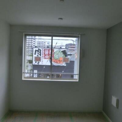 
						室内　その他