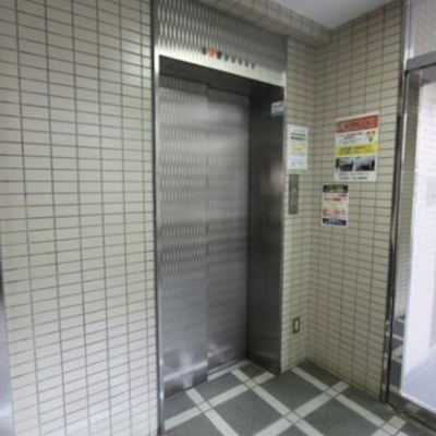 
						共用施設
