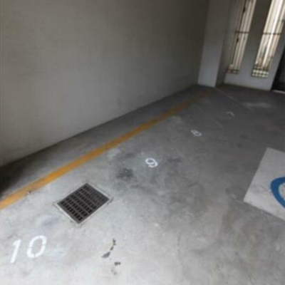 
						共用施設