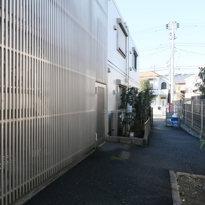 
						共用施設