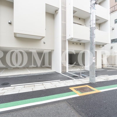 
						共用施設