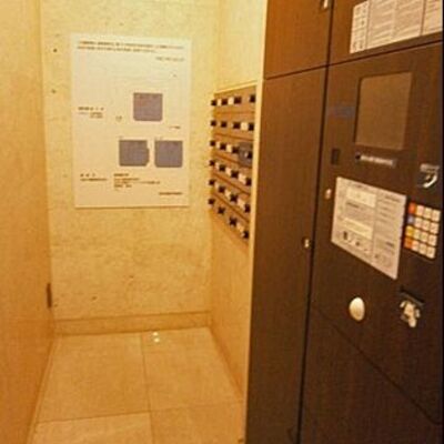 
						宅配BOX