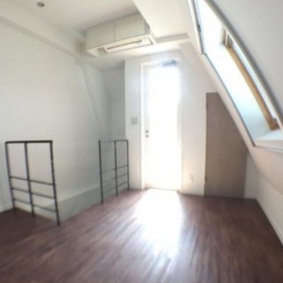 
						部屋