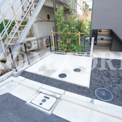 
						共用施設