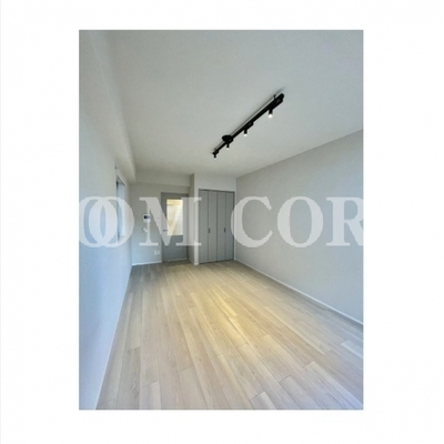 
						洋室