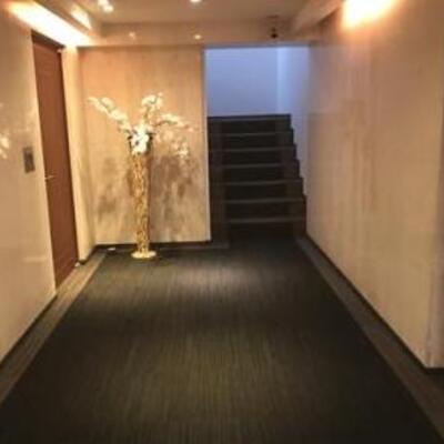 
						内廊下