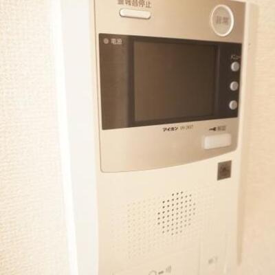 
						モニター