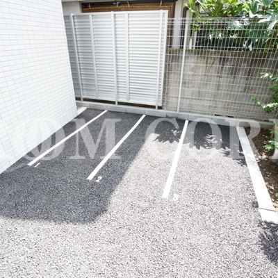 
						共用施設