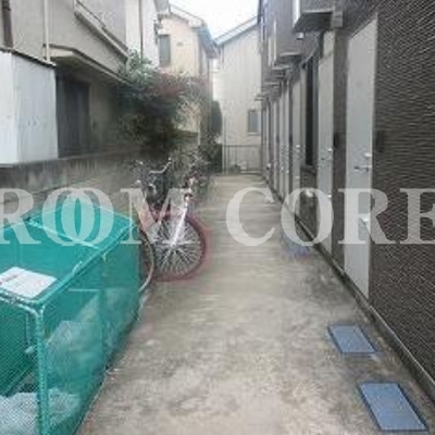 
						共用施設