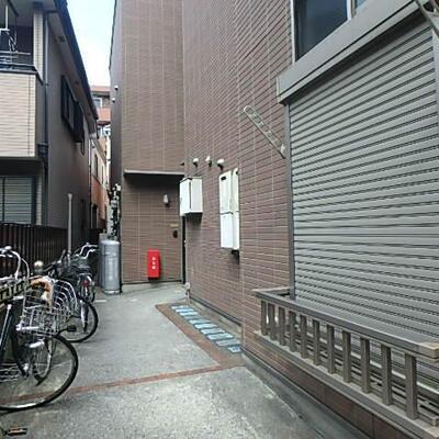 
						共用施設