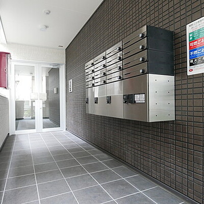 
						共用施設
